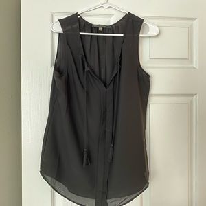 Rose & Olive Black Dressy Sleeveless Top